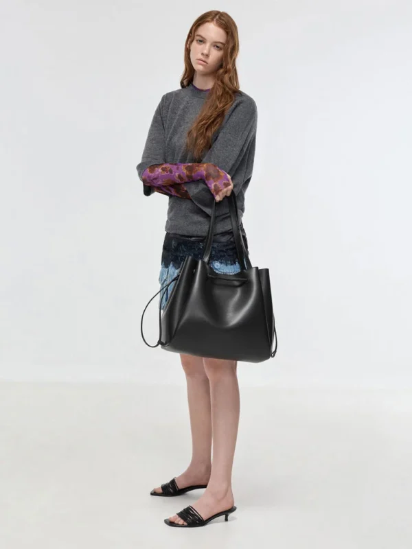 Hanya Drawstring Tote Bag - Jet Black - Image 2
